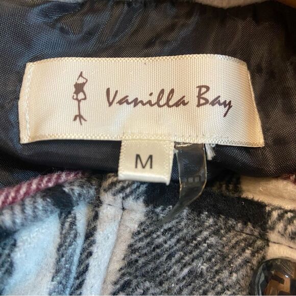 Vanilla Bay thick plaid vest size Medium - Picture 4 of 5